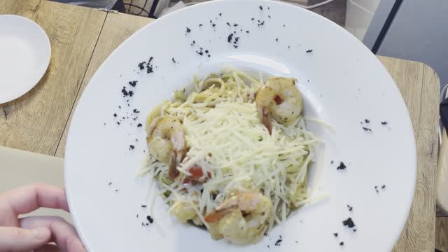 Паста с креветками