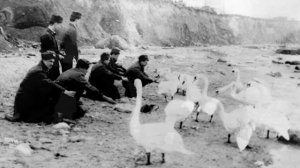 А камни с надписями, с тех пор, на берегу нас ждут... (версия вторая)