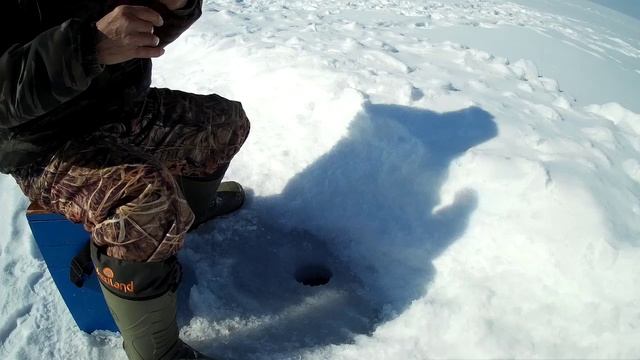 Небольшая рыбалка. смотреть онлайн