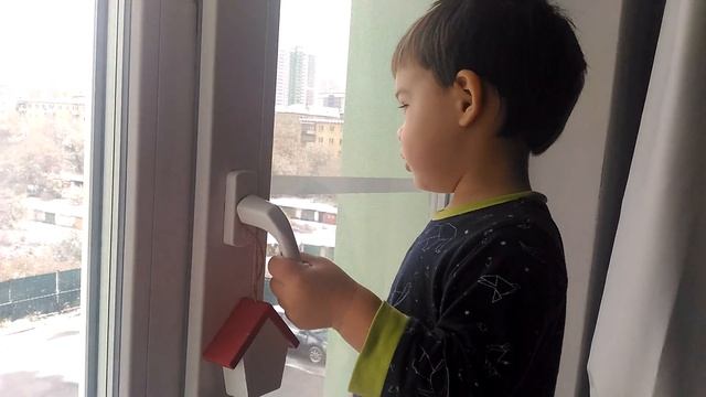 Первый снег смотреть онлайн