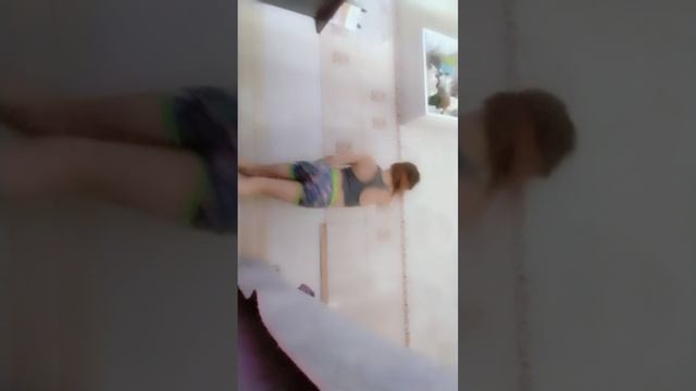 клип под песню Моя лучшая LP смотреть онлайн