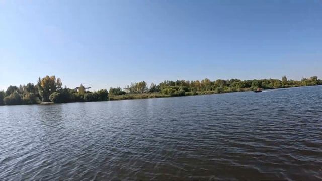 А ваши лодки так ходят? #лодка #лодочныймотор #лодкапвх