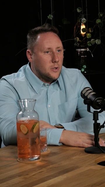 Покраска деревянного дома #shorts смотреть онлайн