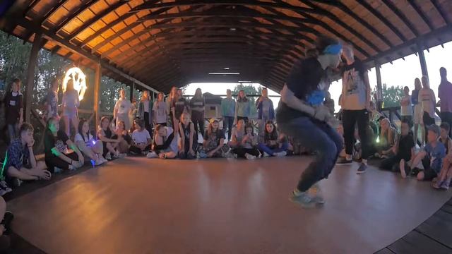 Hip Hop Батлы    10 Art Rise Summer Dance Camp