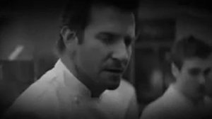 Шеф Адам Джонс