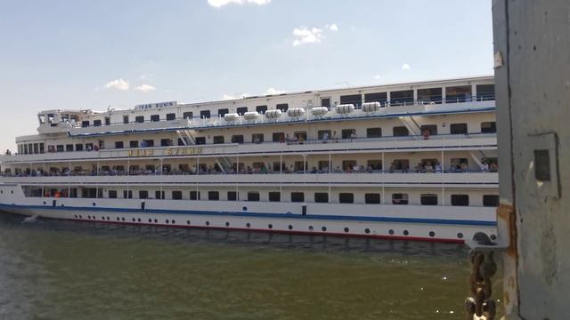 Теплоход Иван Бунин смотреть онлайн