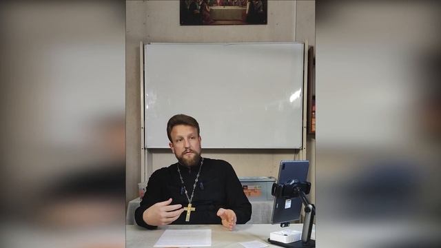 КАК ПОНЯТЬ, КАКИЕ ПОМИНКИ СДЕЛАТЬ -  ПОСТНЫЕ ИЛИ СКОРОМ