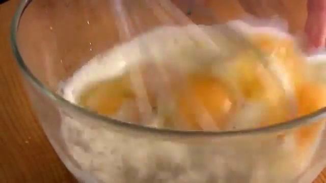 Пирог из батона с ветчиной и помидорами!