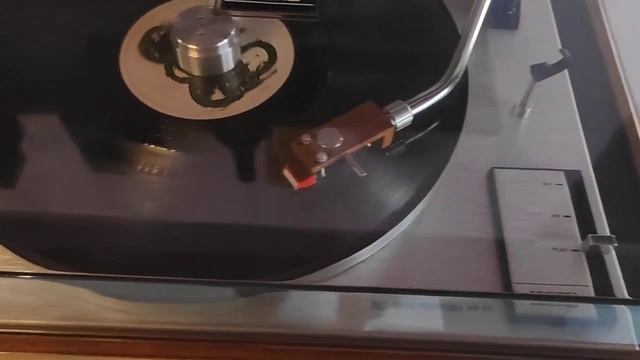 Пр-ль Micro Seiki MR-211 + Sanyo MG-26, 1973г.в. смотреть онлайн