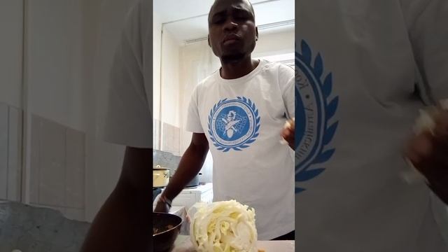 когда жена просит приготовить ужин, а ты очень голоден