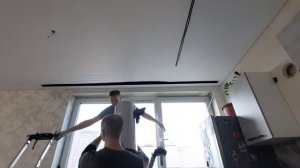 утопленные треки в натяжном потолке