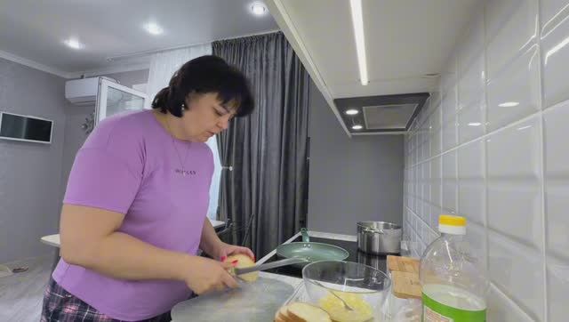 Купила НОВЫЙ И ДОВОЛЬНА//наш ЗАКАЗ//расхламила шкафы ЗАНИМАЮСЬ СТИРКОЙ//УЖИН смотреть онлайн