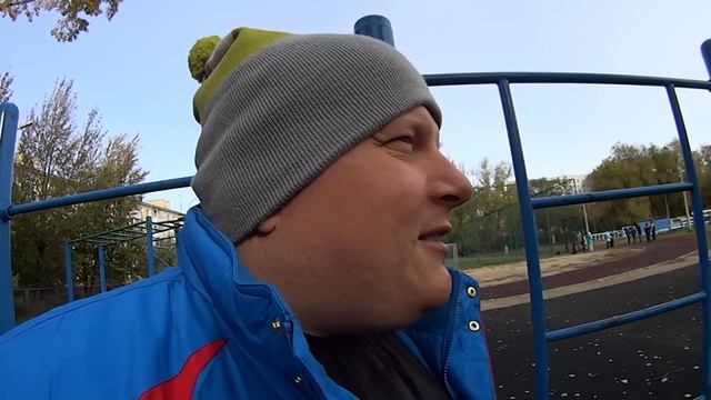 Тренировка на улице и Сергей Симонов