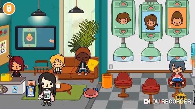 toca Boca. 1 серия. Бездомная девочка которую удочерила хорошая семья смотреть онлайн