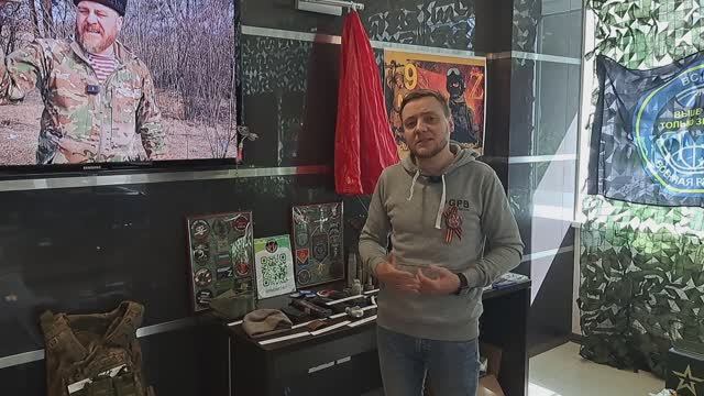 ПЕРВЫЙ В РОССИИ ПЕРЕДВИЖНОЙ ВОЛОНТЁРСКИЙ МУЗЕЙ СВО! ЭКСКУРСИЯ + УНИКАЛЬНЫЕ ЭКСПОНАТЫ смотреть онлайн