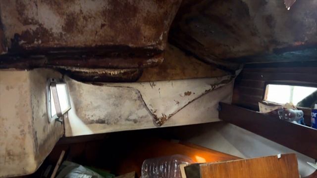 Забирай свою Beneteau Oceanis 350 на Martinique. Жизнь и ремонт на ка?