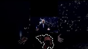 Мать орет на ребёнка.