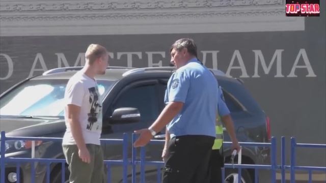 ПРАНК - ПРОДАЁТ ПОЛИЦИИ ТРАВУ смотреть онлайн