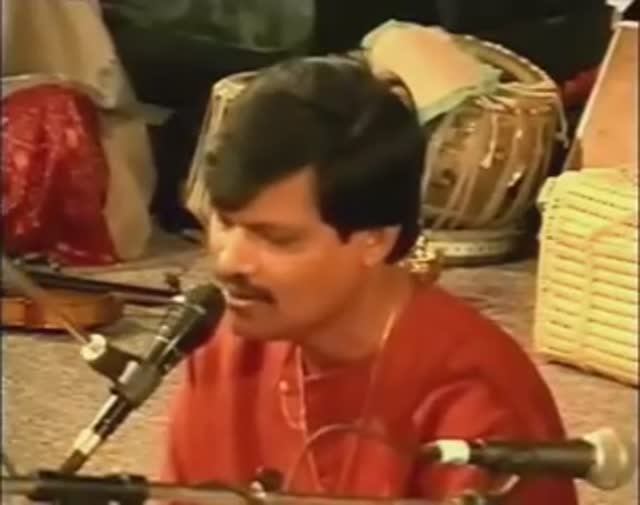 Pyar Bhare Ye Do Nirmal Nain - Bhajan - Hindi 76