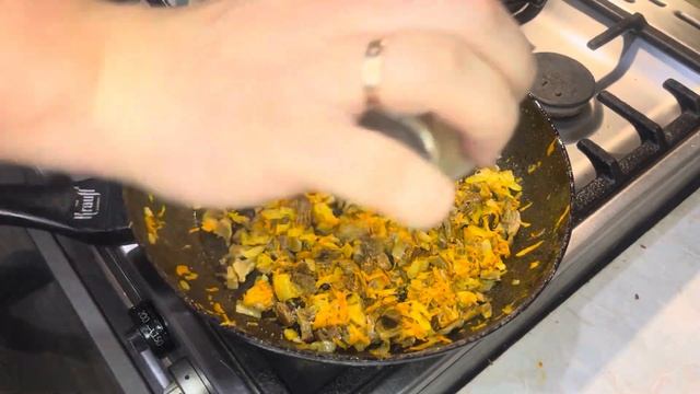 Грибной суп из сушенных белых грибов (карпатская гриб?