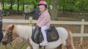 День рождения парка! Мама и Лилли празднуют вместе