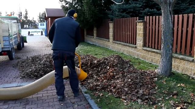 Коммунальный пылесос LASKI VD445 (Чехия) смотреть онлайн