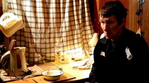 Русский Хохол, пробует приготовить американскую яичн?