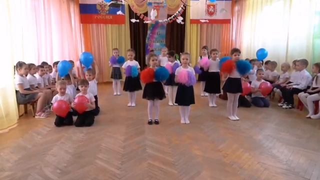 Песня "Здравствуй, моя Россия" / Проект "Сложилось само" смотреть онлайн