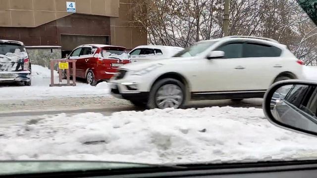 Залез на бордюр