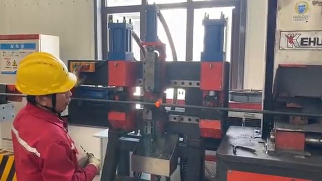 Лінія контактно - стикового зварювання. По типу МСО 606 смотреть онлайн