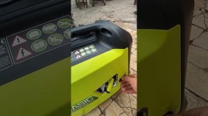 Генератор не заводиться, потек бензин из воздушного ф?