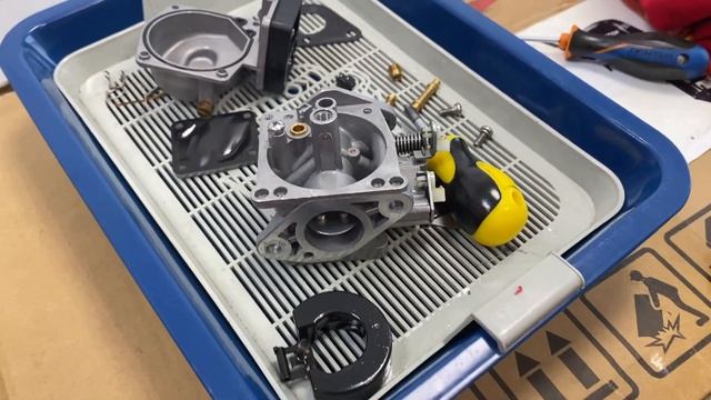 Мотор 9.8 глохнет на холостых. В чем причина?