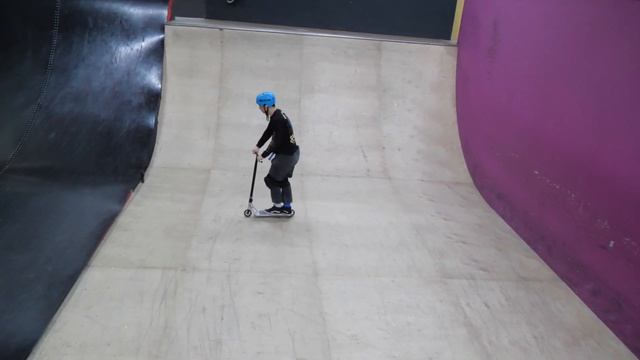 трюки на самокате Ваня Набатчиков @nabat3ikov_  X  Rampstroy House Skatepark