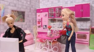 Барби и ее сестра близнец. Их разлучили в детстве. - Сериал Мама Барби