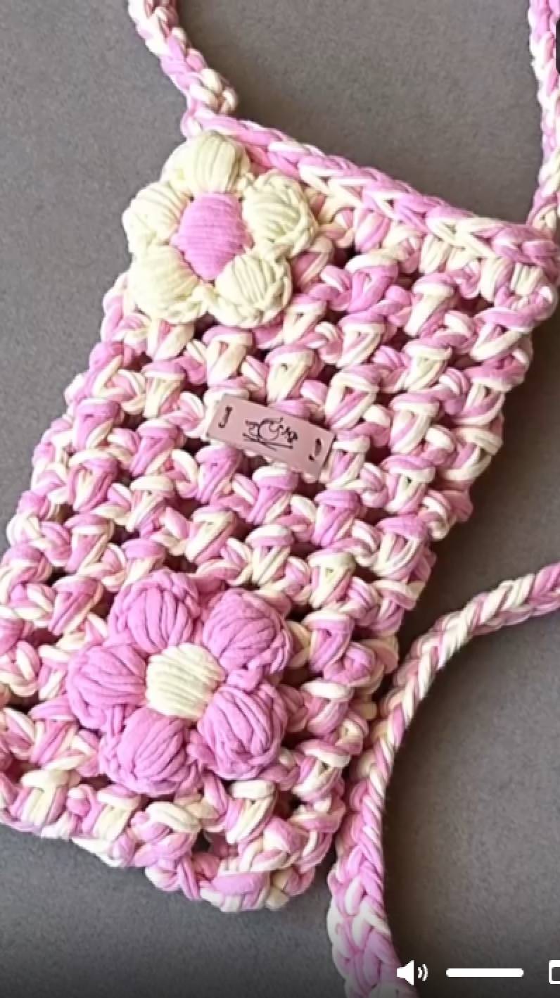 Сегодня очень летнее и яркое настроение… смотреть онлайн