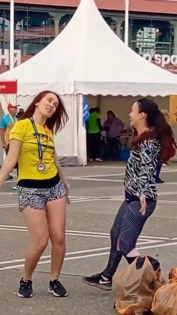 Зажигательные танцы. Сочи смотреть онлайн