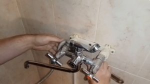 Как заменить смеситель кран в ванной самостоятельно