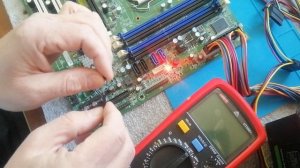 Материнская плата не включается. Диагностика без схем