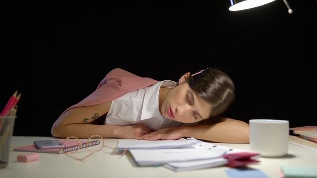 Карьерный трек (авторская песня) смотреть онлайн