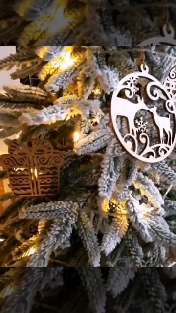 Ель заснеженная литая смотреть онлайн