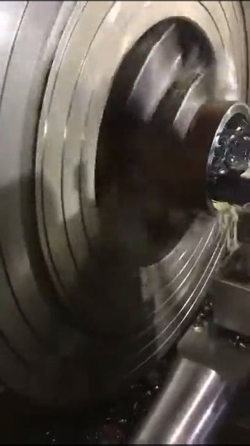 Нарезание внутренней резьбы. смотреть онлайн