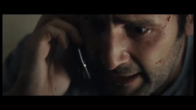 В упор / А bout portant (2010) смотреть онлайн