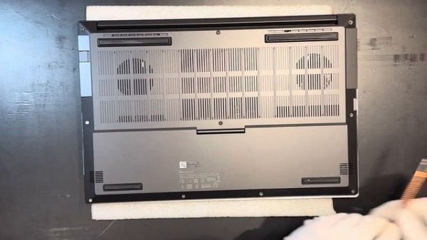 Ноутбук ASUS Vivobook Pro 15 OLED розбирання