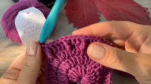 Осенний БЕРЕТ КРЮЧКОМ "Силуэт" / Fashion beret crochet pattern