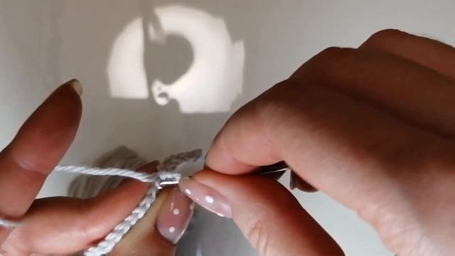 Вязание крючком. Урок 3 Петля без накида смотреть онлайн