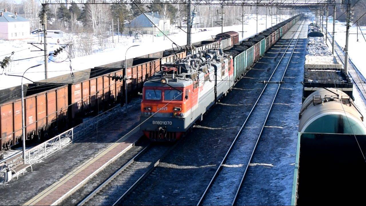 Электровоз ВЛ80С-1070