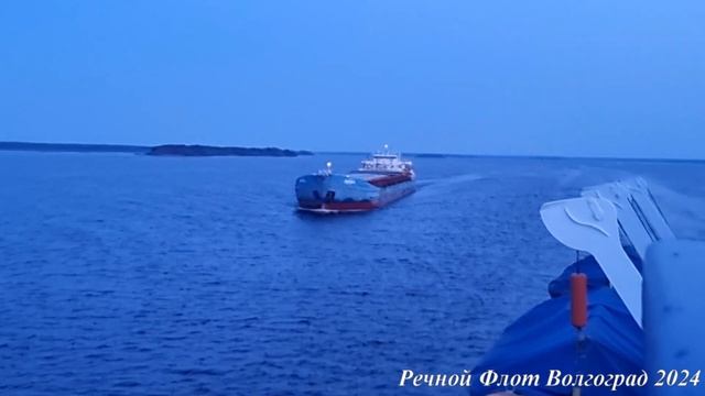 Теплоход ШЕКСНА 2 в рыбинском водохранилище смотреть онлайн