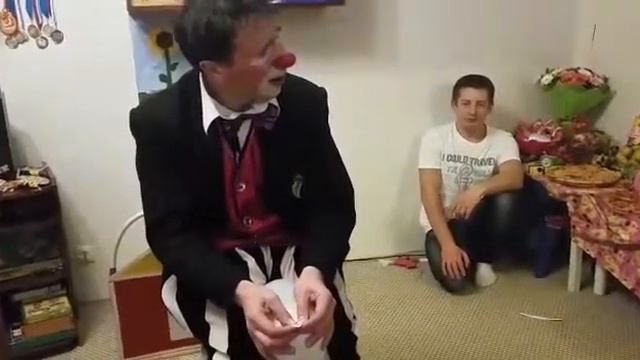 Клоун (видео по частям) 2