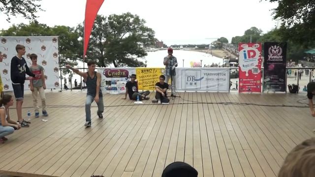 Vladivostok Dance Battle | 19.07.2014 | Нестеренко Игорь Vs.Фомикс | Electro Dance