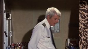 "Аэроплан" в озвучке "Кубик в кубе"